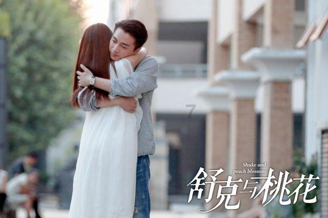 网红毅玲爸爸公开数据！三天赚117万，为女儿办满月让人泪目