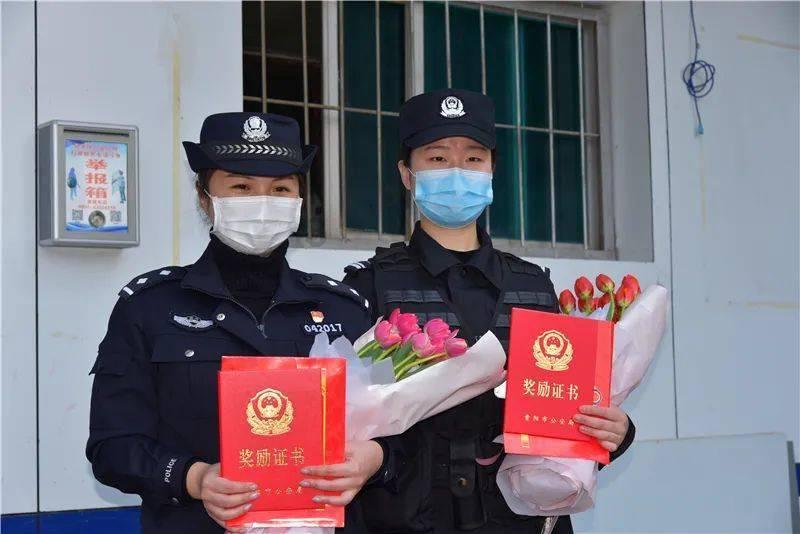 败家老公把2个鸡蛋打在西瓜里,用大火煮,出锅后全家笑了