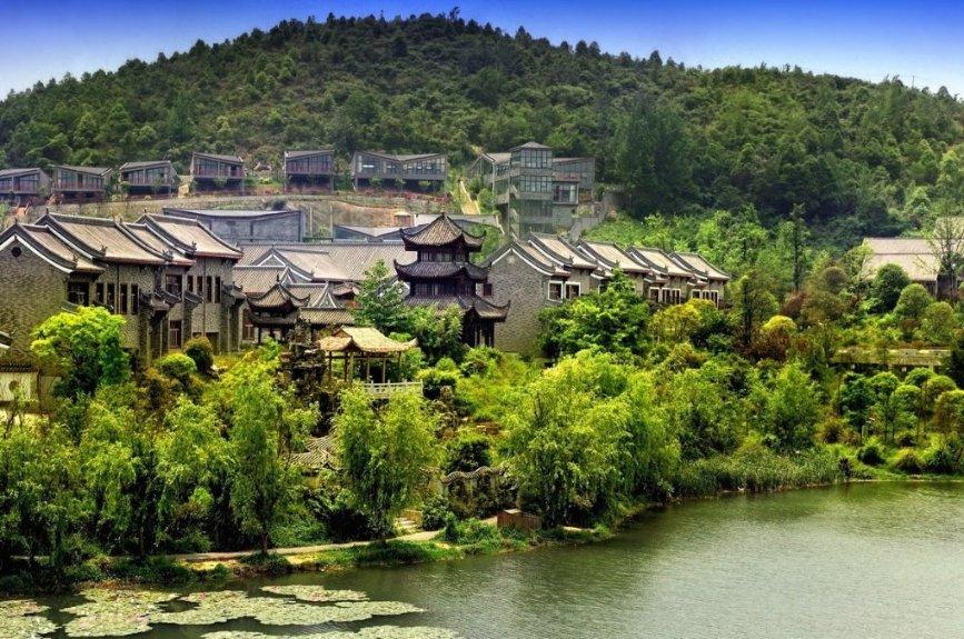 晁盖攻打曾头市前,大风吹折旗杆,是宋江搞的鬼?